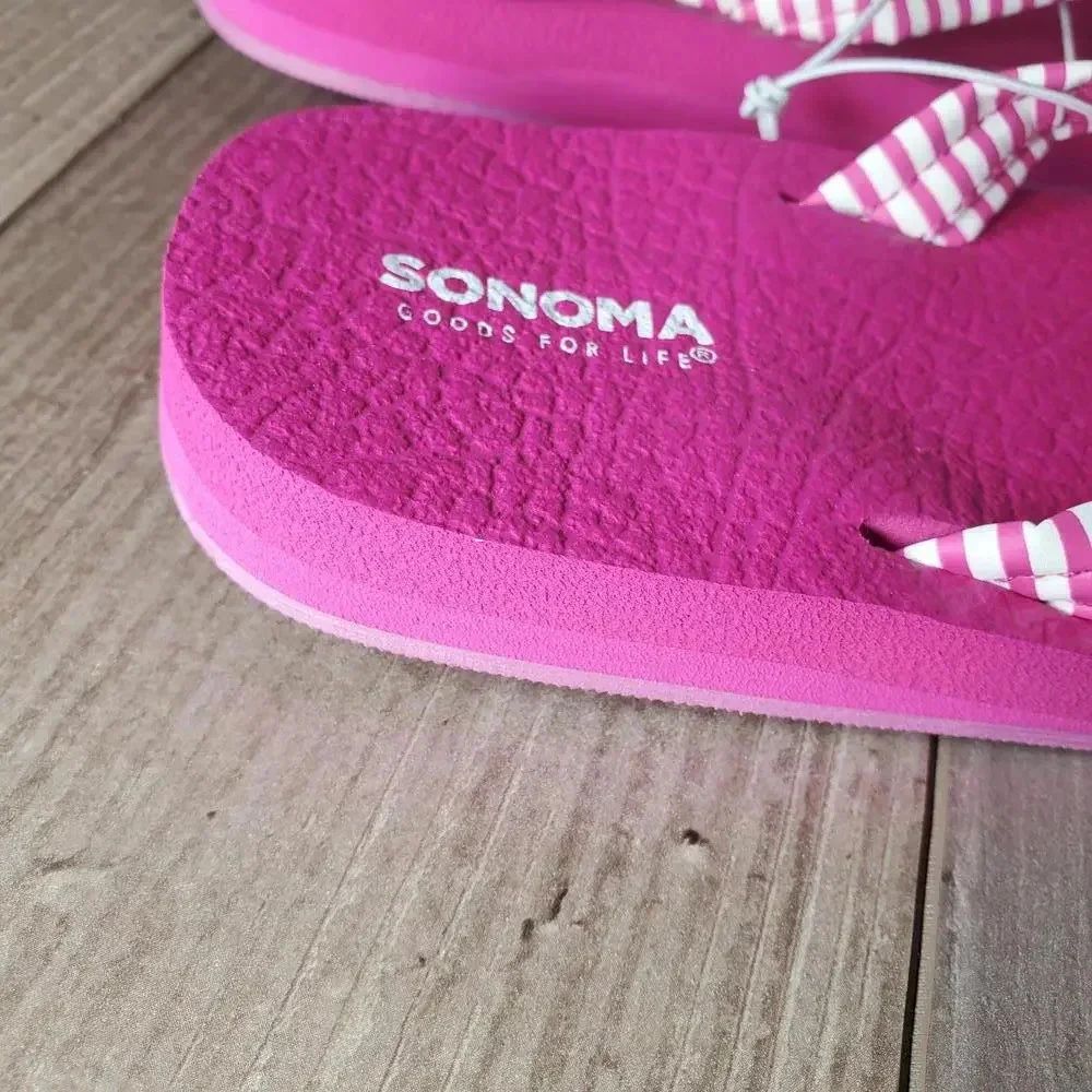 NWT Sonoma Goods for Life Sonnyy Kids Thong Sandals Pink Stripe Size 2
